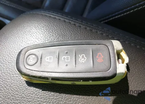 2018 Ford C-Max Hybrid Titanium из США, поврежденный, VIN 1FADP5DU7JL102490